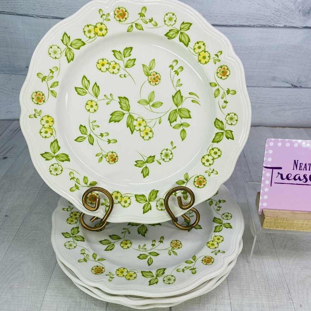 70's Sears PETITE FLORAL 4009  Yellow Orange Flower Ironstone Dinner Plate Set 4
